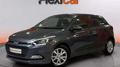 Gris Usado 2016 Hyundai i20 Berlina | 8990 € (Buen precio)