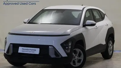 Atlas white Usado 2024 Hyundai Kona SUV | 22.990 € (Precio justo)