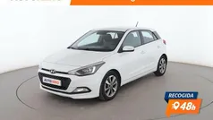 Usado 2015 Hyundai i20 Berlina | 8599 € (Precio justo)