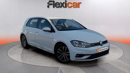 Usado VW Golf VIII Edition 131 CV (96 kW) 2020 Blanco Berlina