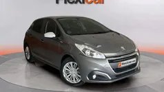 Usado 2018 Peugeot 208 Active Utilitario | 7690 € (Precio justo)