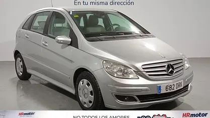 Usado Mercedes B170 116 CV (85 kW) 2005 Gris Monovolumen