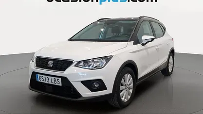 Usado Seat Arona Style 95 CV (69 kW) 2019 Blanco SUV