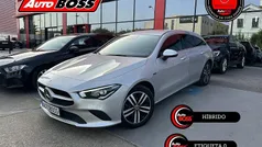 Gris / plata Usado 2021 Mercedes CLA250e Shooting Brake Familiar | 27.900 € (Precio justo)