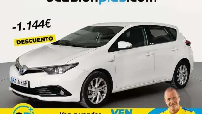 Usado Toyota Auris Hybrid Active 136 CV (100 kW) 2018 Blanco Utilitario