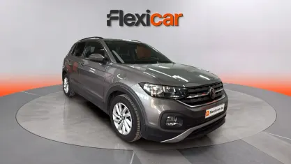 Usado VW T-Cross Sportline 110 CV (80 kW) 2021 Gris SUV