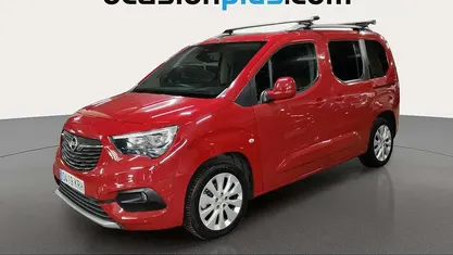 Usado Opel Combo Life Innovation 102 CV (75 kW) 2018 Monovolumen