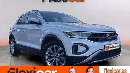 Usado 2023 VW T-Roc Life SUV | 23.490 € (Buen precio)