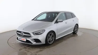 Usado Mercedes B200 AMG line 150 CV (110 kW) 2019 Gris Monovolumen