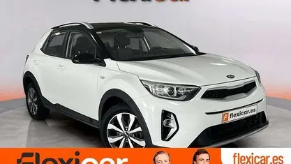 Usado 2021 Kia Stonic SUV | 13.490 € (Precio justo)