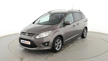 Usado Ford Grand C-Max Trend 115 CV (84 kW) 2014 Gris Monovolumen