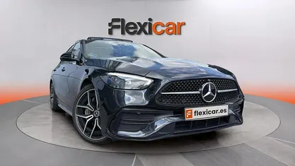 Usado Mercedes C220 200 CV (147 kW) 2021 Negro Berlina