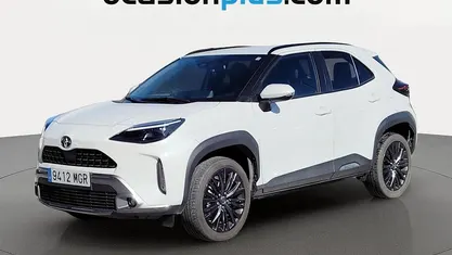 Usado Toyota Yaris Cross 116 CV (85 kW) 2023 Blanco SUV