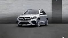 Plata iridio Usado 2023 Mercedes GLB200 AMG line SUV | 45.200 € (Precio justo)