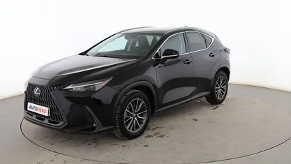 Usado Lexus NX350h Business Edition 243 CV (178 kW) 2022 Negro SUV