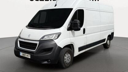 Begagnad Peugeot Boxer S 140 HK (102 kW) 2023 Vit Van