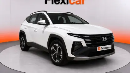 Usado Hyundai Tucson 136 CV (100 kW) 2024 Blanco SUV