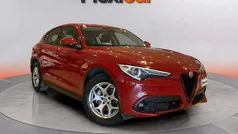 Usado 2019 Alfa Romeo Stelvio Executive SUV | 17.470 € (Precio justo)