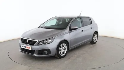 Usado Peugeot 308 Style 130 CV (95 kW) 2018 Gris Berlina