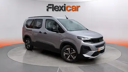 Usado Peugeot Rifter GTi 131 CV (96 kW) 2025 Monovolumen