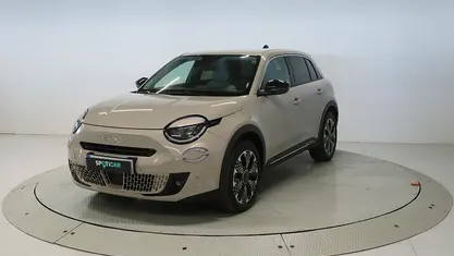 Usado 2024 Fiat 600 La Prima | 23.900 € (Precio justo)