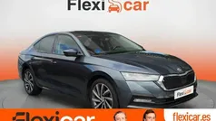 Gris Usado 2021 Skoda Octavia Ambition Berlina | 22.490 € (Precio justo)