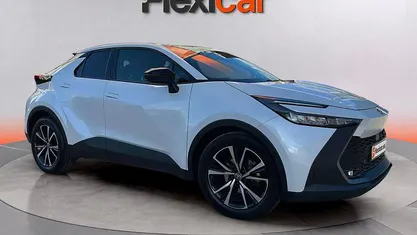 Usado Toyota C-HR Active 140 CV (102 kW) 2024 Blanco SUV