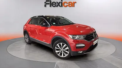 Usado VW T-Roc Sportline 150 CV (110 kW) 2020 Rojo SUV