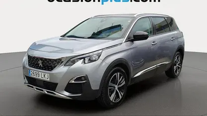 Usado 2020 Peugeot 5008 Allure | 16.355 € (Buen precio)