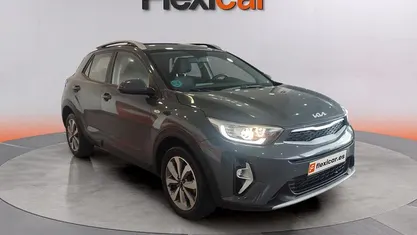 Usado Kia Stonic 84 CV (61 kW) 2023 SUV