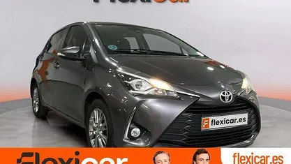 Usado Toyota Yaris Active 111 CV (81 kW) 2017 Berlina
