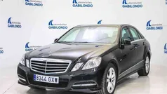 Azul Usado 2010 Mercedes E350 Berlina | 13.900 € (Un poco caro)