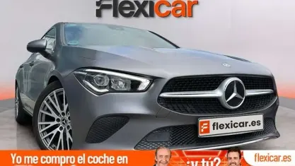 Usado Mercedes CLA200 Shooting Brake 163 CV (119 kW) 2019 Gris Familiar