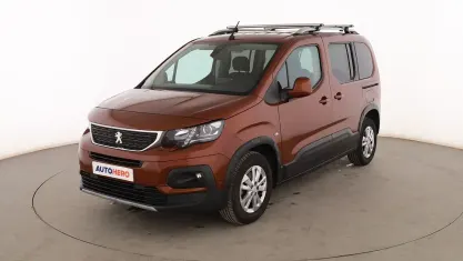 Usado Peugeot Rifter Allure 131 CV (96 kW) 2020 Marrón Monovolumen