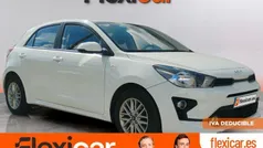 Blanco Usado 2022 Kia Rio Berlina | 13.470 € (Precio justo)