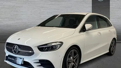 Nuevo Mercedes B200 AMG line 150 CV (110 kW) 2025 Blanco Monovolumen