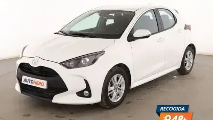 Usado Toyota Yaris Edition 125 CV (91 kW) 2022 Blanco Utilitario