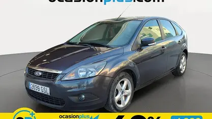 Usado Ford Focus Trend 90 CV (66 kW) 2009 Gris Utilitario
