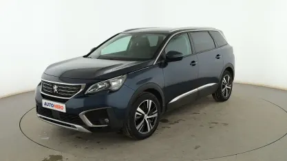 Używany Peugeot 5008 Allure 130 KM (95 kW) 2018 Niebieski SUV