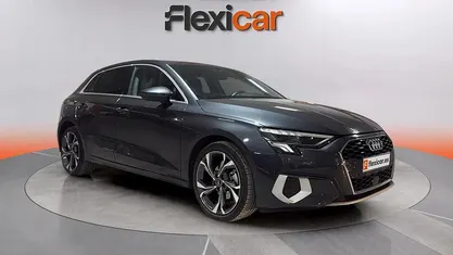 Usado Audi A3 Advanced Plus 110 CV (80 kW) 2021 Gris Berlina