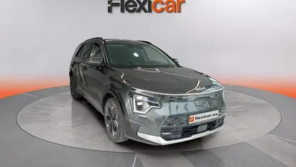 Usado Kia Niro 150 kW (204 CV) 2024 Gris SUV