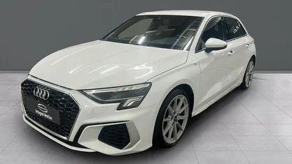 Usado Audi A3 Premium 149 CV (109 kW) 2023 Blanco Berlina
