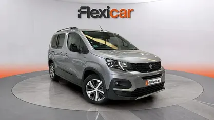 Usado Peugeot Rifter GT-line 131 CV (96 kW) 2019 Monovolumen