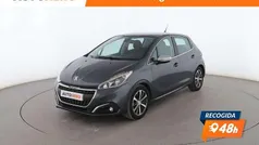 Usado 2015 Peugeot 208 Allure Utilitario | 10.199 € (Precio justo)