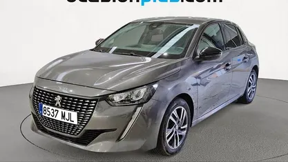 Usado Peugeot 208 Allure 102 CV (75 kW) 2023 Utilitario