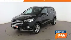 Negro Usado 2019 Ford Kuga Titanium SUV | 13.899 € (Precio justo)