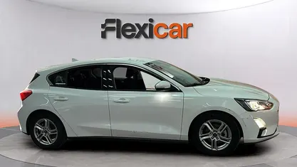 Blanco Usado 2019 Ford Focus Active Utilitario | 12.490 € (Buen precio)