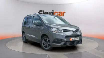 Usado Toyota Proace Verso Active 131 CV (96 kW) 2021 Marrón Familiar