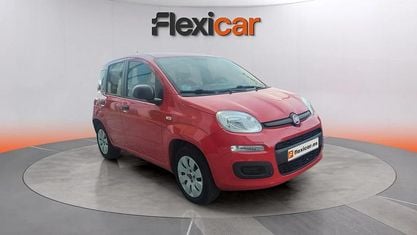 Occasion Fiat Panda Cross Cross 69 PK (50 kW) 2019 Rood Hatchback