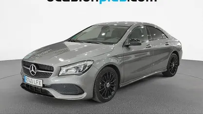 Usado Mercedes CLA200 AMG 136 CV (100 kW) 2020 Gris Berlina